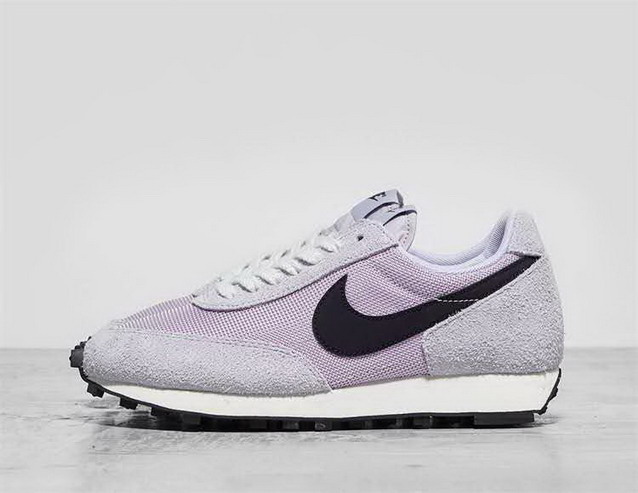women Daybreak shoes-003